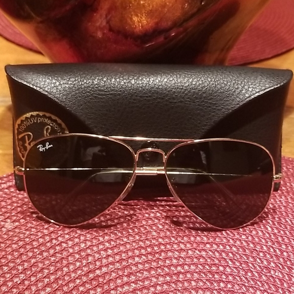 Ray Ban RB 3025 aviators. Size. L - Picture 9 of 9